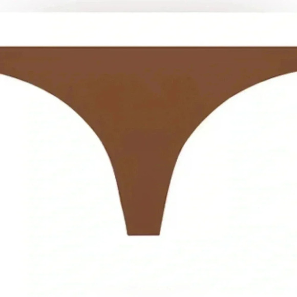 🆕 Women’s Sweaty Betty  Barely There Seamless Thongs - Picture 4 of 13